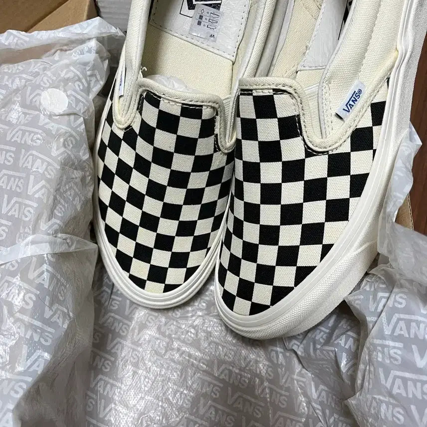 [SOLD OUT] 반스 볼트 OG 클래식 슬립온 체커보드