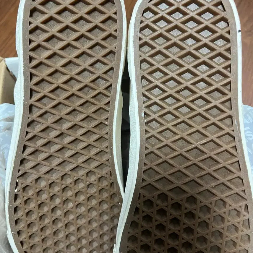 [SOLD OUT] 반스 볼트 OG 클래식 슬립온 체커보드