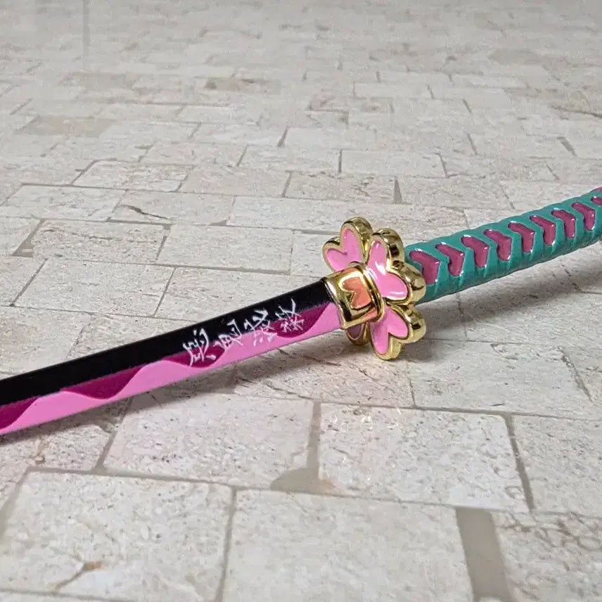 [BUNJANG] Demon Slayer Mitsuri Paper Knife / 귀멸의칼날 미츠리 페이퍼나이프