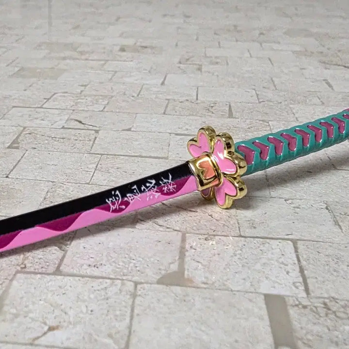 [BUNJANG] Demon Slayer Mitsuri Paper Knife / 귀멸의칼날 미츠리 페이퍼나이프