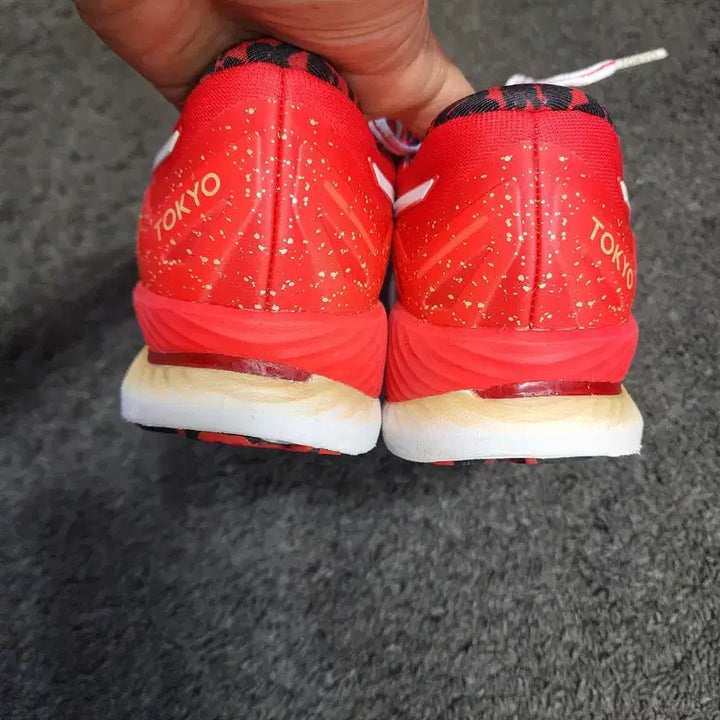[BUNJANG] Asics Glideride Tokyo Marathon Edition Running Shoes / 아식스 글라이드라이드 도쿄 마라톤 에디션  255사이즈