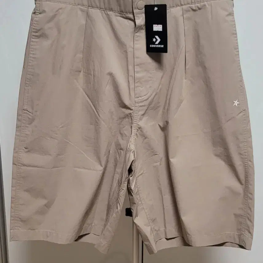 [BUNJANG] Converse Beige Pleated Shorts L / 컨버스 베이지 핀턱 반바지 L