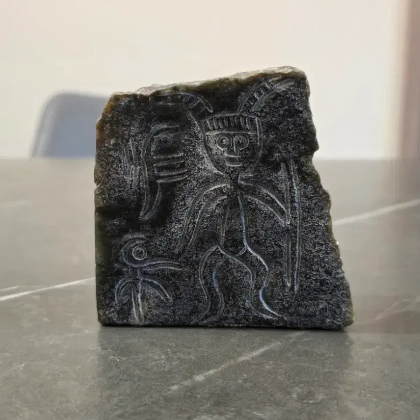 [BUNJANG] Engraved Slate Plaque Art Piece / 석판 조각 공예품