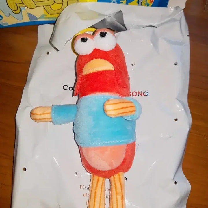 [BUNJANG] Pop Mart SpongeBob Bikini Bottom Slimy Fish Plush Keychain / 팝마트 스폰지밥 비키니시티 힘빠진물고기 인형키링 팝니다
