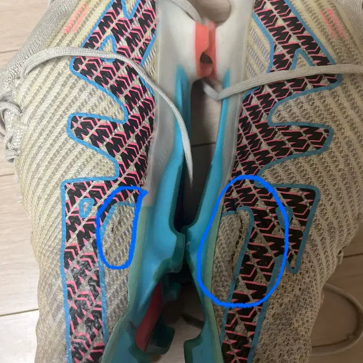 [BUNJANG] Nike Mercurial Superfly Soccer Cleats 275 / 나이키 머큐리얼 슈퍼플라이 축구화 275