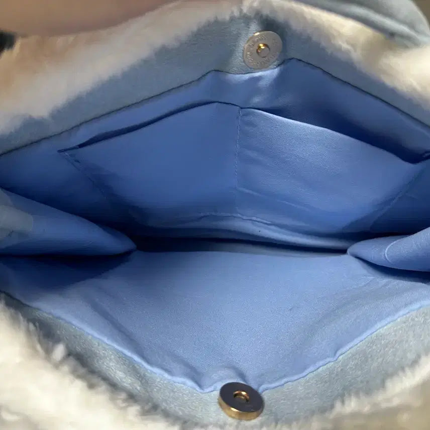 [BUNJANG] Sanrio Family Cinnamoroll Suede Tote Bag / 산리오패밀리 시나모롤 스웨이드 토트백 가방