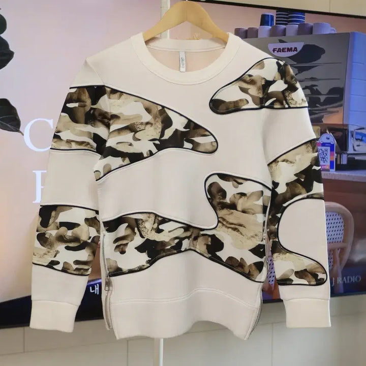 [BUNJANG] Neil Barrett Camo Detail Sweatshirt / (정품) 닐바렛 카모 디테일 맨투맨