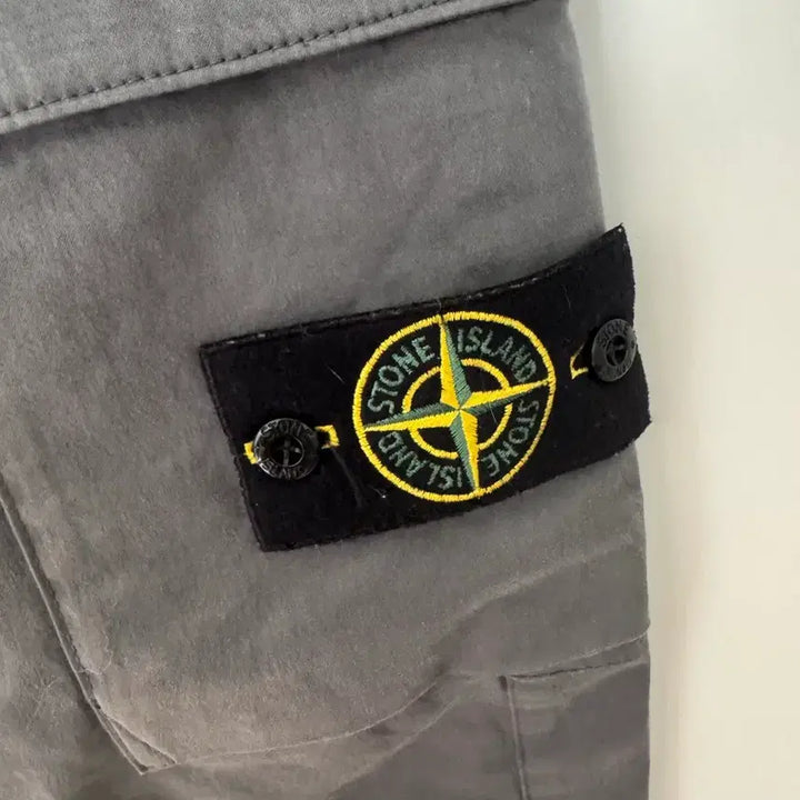 [BUNJANG] Stone Island Grey Training Pants (Size 30) / 스톤아일랜드 회색 바지 30사이즈 판매