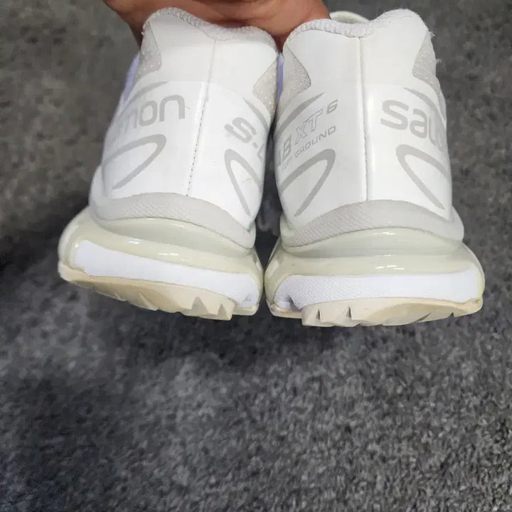[BUNJANG] Salomon XT-6 White Sneakers / 살로몬 XT-6 화이트  285사이즈