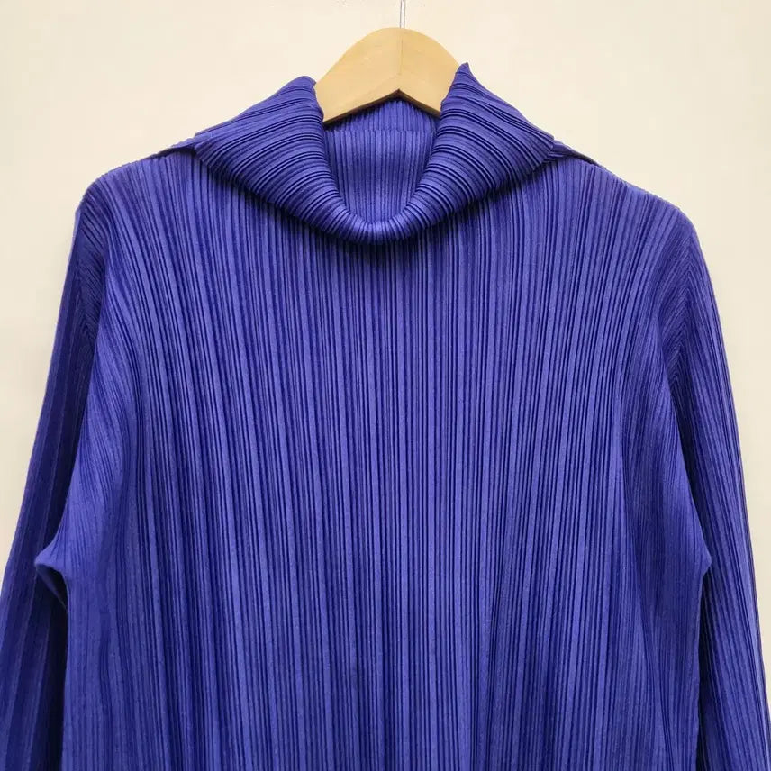 [BUNJANG] Pleats Please Turtleneck Top / 플리츠플리즈 폴라티