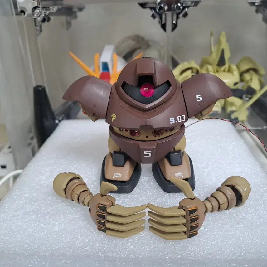 [BUNJANG] Bandai SD Gundam Gogg Full-Painted Model Kit / 반다이 프라모델 SD건담 고그 풀도색,LED 팝니다