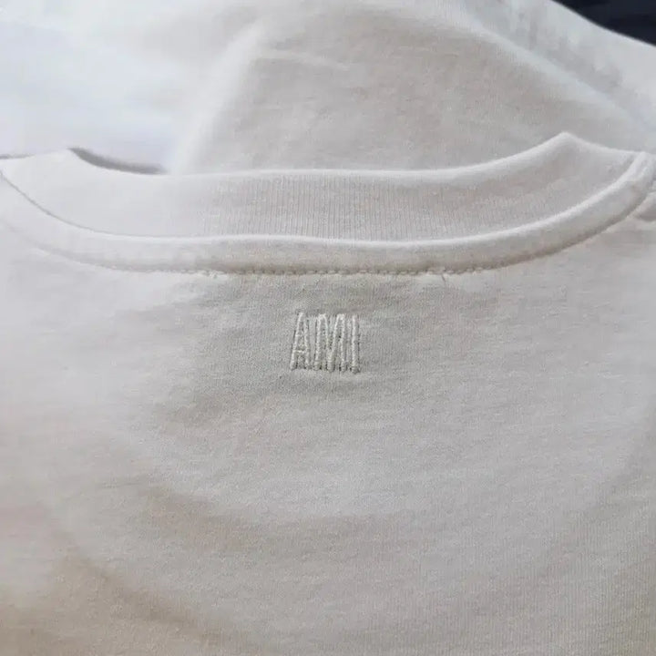 [BUNJANG] AMI Small Heart White T-shirt / AMI 아미 화이트 블랙스몰하트 반팔티/QR인증가능
