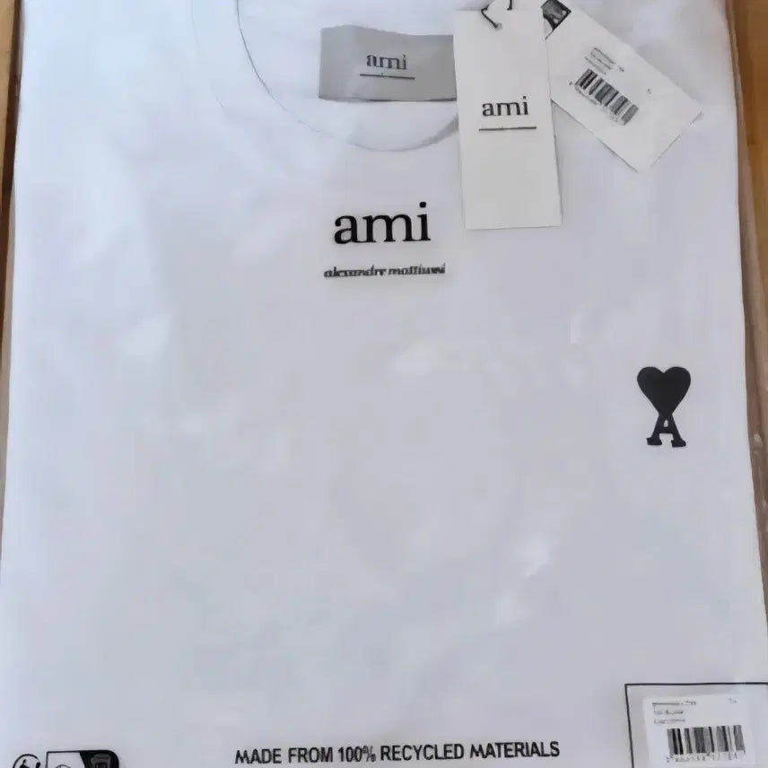 [BUNJANG] AMI Small Heart White T-shirt / AMI 아미 화이트 블랙스몰하트 반팔티/QR인증가능