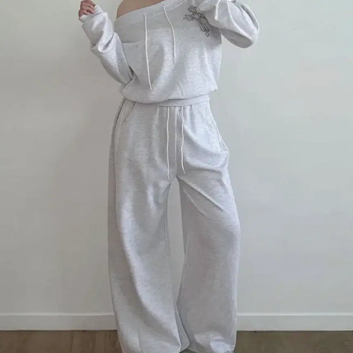 [BUNJANG] Plus Size Off-Shoulder Sweatshirt and Training Pants Set / [새상품] 빅사이즈 오프숄더맨투맨 트레이닝팬츠 세트 set