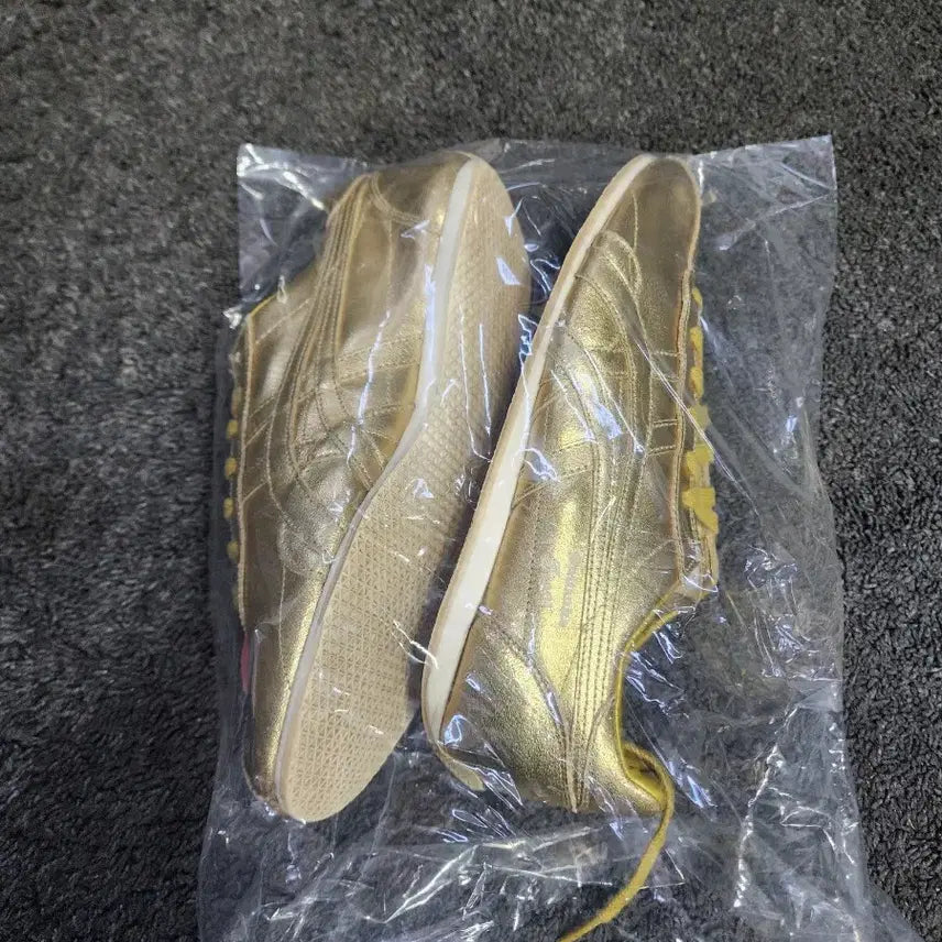 [BUNJANG] Onitsuka Tiger Runspark Gold Sneakers / 오니츠카타이거 골드 런스파크 265사이즈