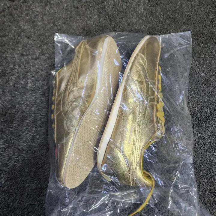 [BUNJANG] Onitsuka Tiger Runspark Gold Sneakers / 오니츠카타이거 골드 런스파크 265사이즈