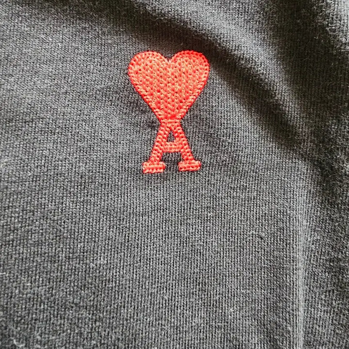 [BUNJANG] AMI Small Heart Short-Sleeve T-Shirt / 아미 스몰 하트 반팔