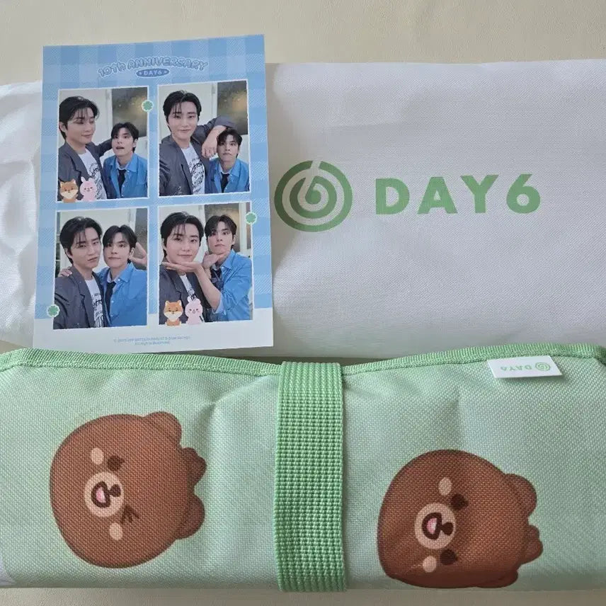 [SOLD OUT] 데이식스 폴딩매트(영필네컷o)