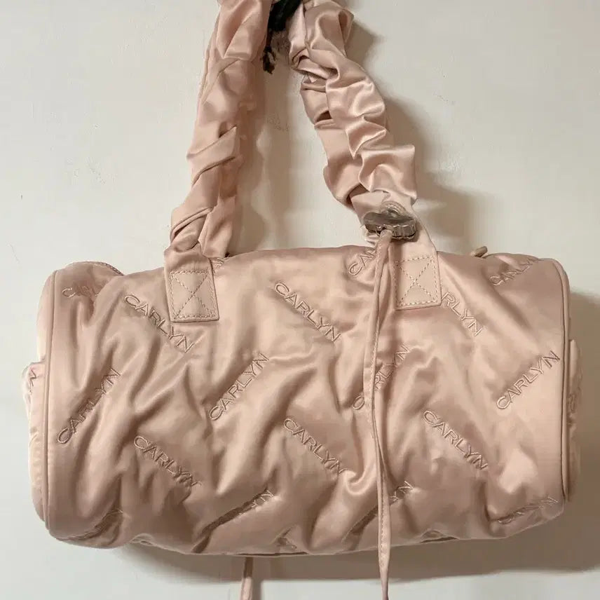 [BUNJANG] CARLYN Boston Tote Bag / 새상품 칼린 CARLYN 딸기우유 보스턴백 토트백