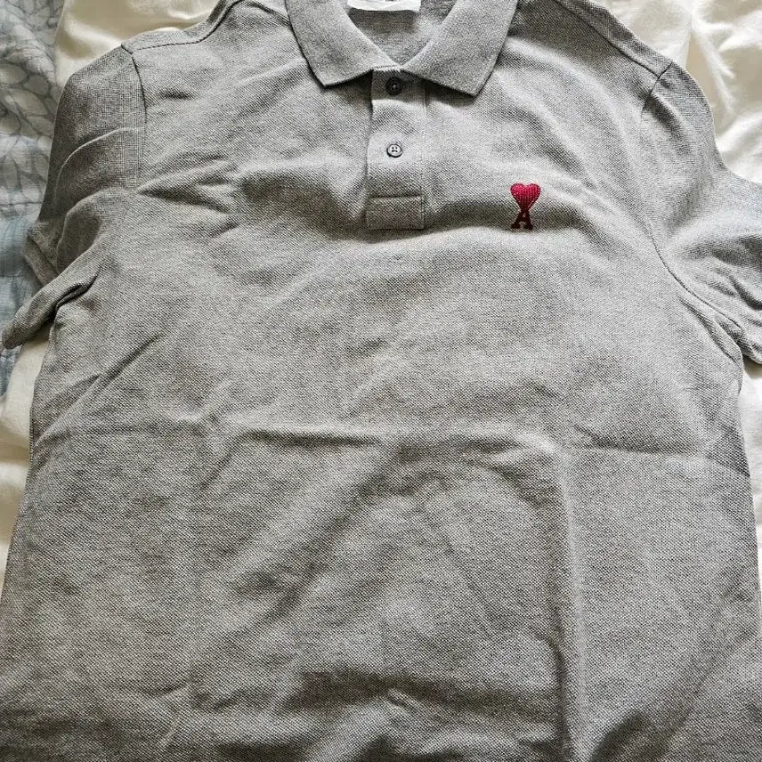 [BUNJANG] AMI Small Heart Short Sleeve Polo T-shirt / 아미 스몰 하트 반팔 폴로티