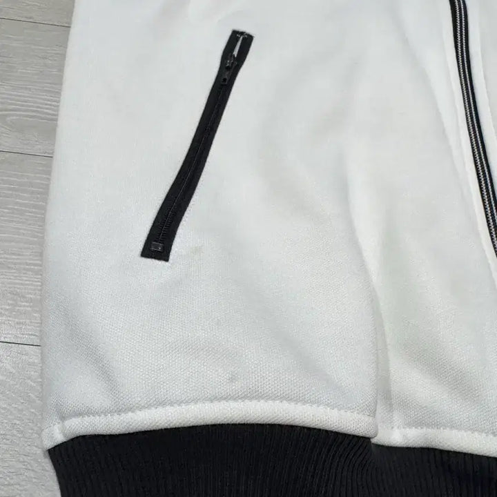 [BUNJANG] Adidas Beckenbauer Track Top (White/Black) - Size 100 / 아디다스 흰검 베켄바우어 트랙탑 100