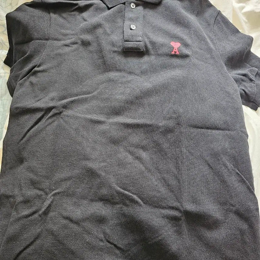 [BUNJANG] AMI Small Heart Short Sleeve Polo T-shirt / 아미 스몰 하트 반팔 폴로티