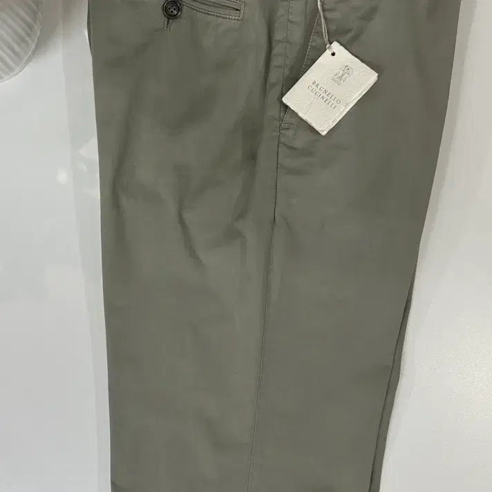 [SOLD OUT] 브루넬로 쿠치넬리 올리브그린 코튼 치노 팬츠 48