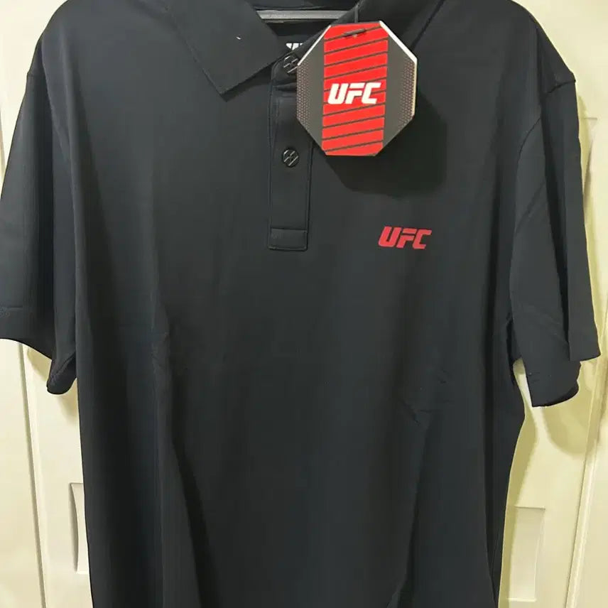 [SOLD OUT] UFC 유에프씨스포츠 카라 반팔티 M