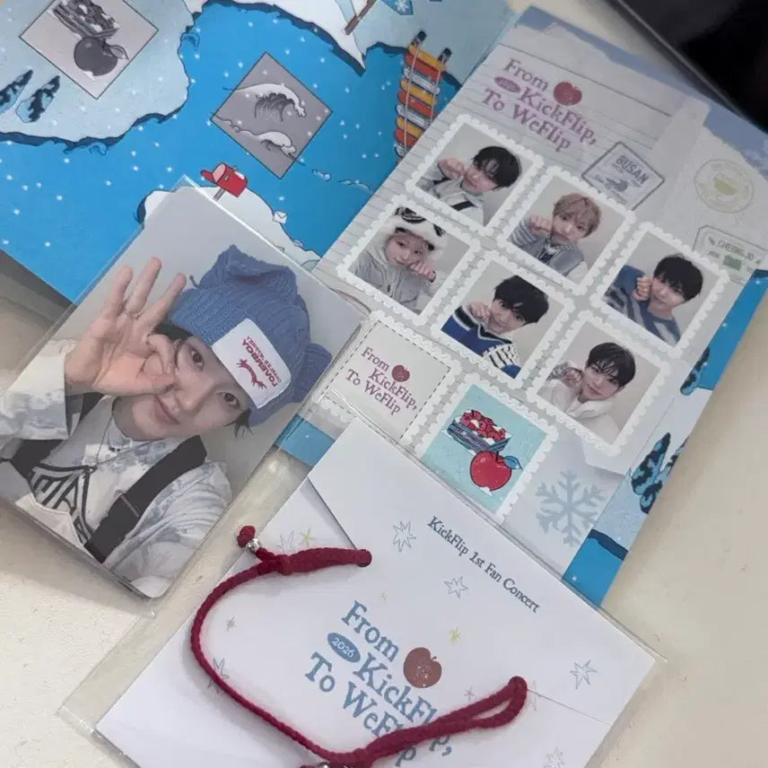 [BUNJANG] We:Pli Zone Kickflip Bracelet and Entry Photocard Bundle / 대구 위플립존 팔찌 입장포카 일괄 양도 킥플립 팬콘 배송비 포함