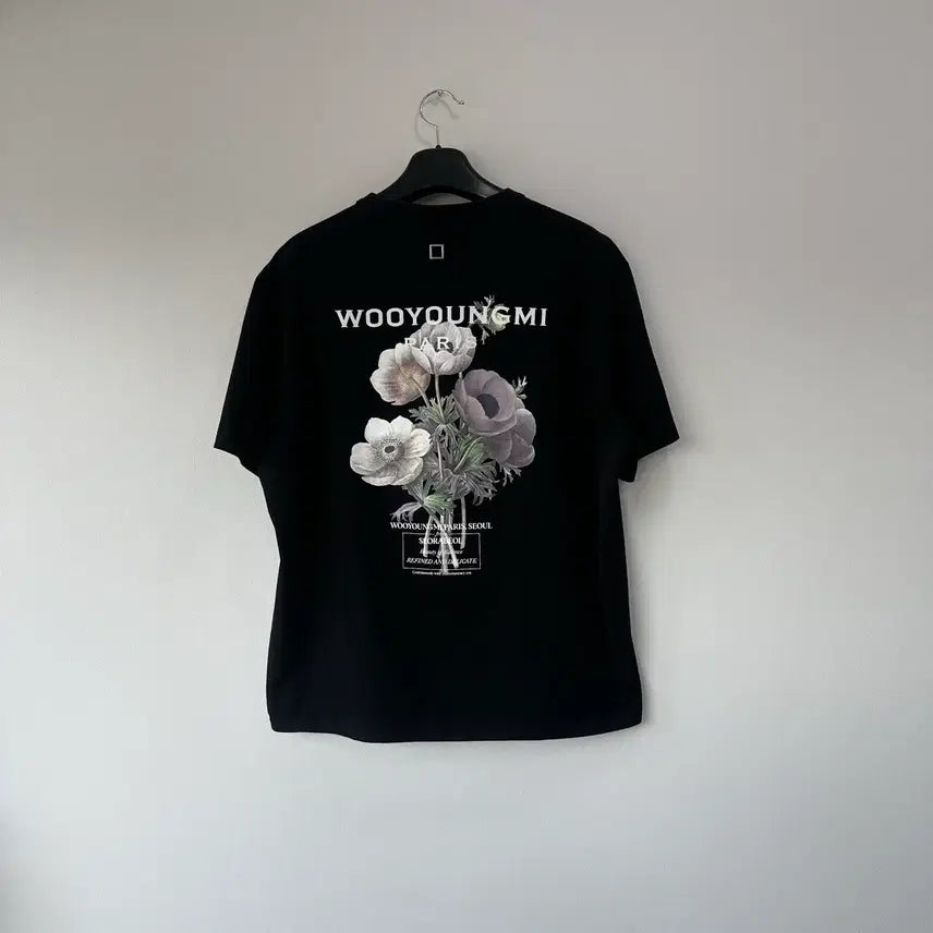 [BUNJANG] Wooyoungmi Flower Short Sleeve T-Shirt Black / [52]우영미 플라워 반팔 티셔츠 블랙
