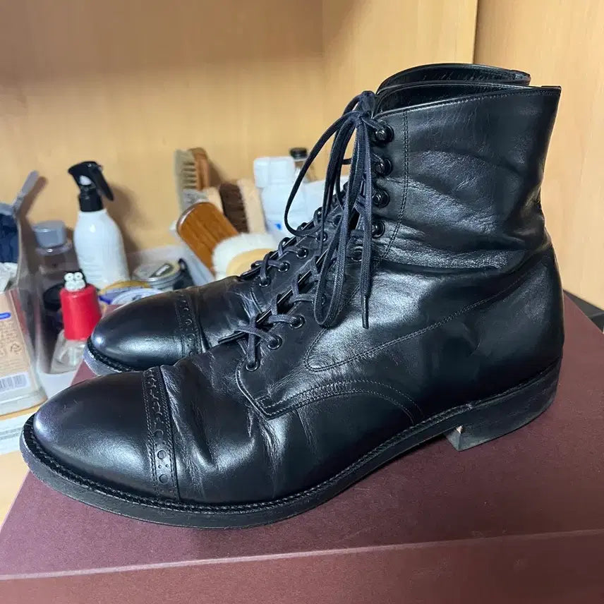 [SOLD OUT] SKOOB 올드 캥거루 6인치 부츠