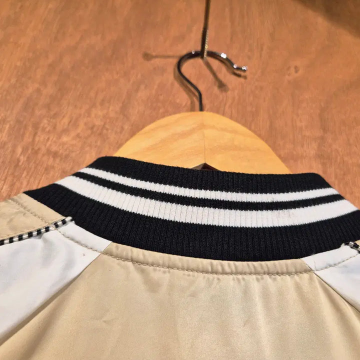 [SOLD OUT] NBA 엔비에이 스카쟌 M (번554