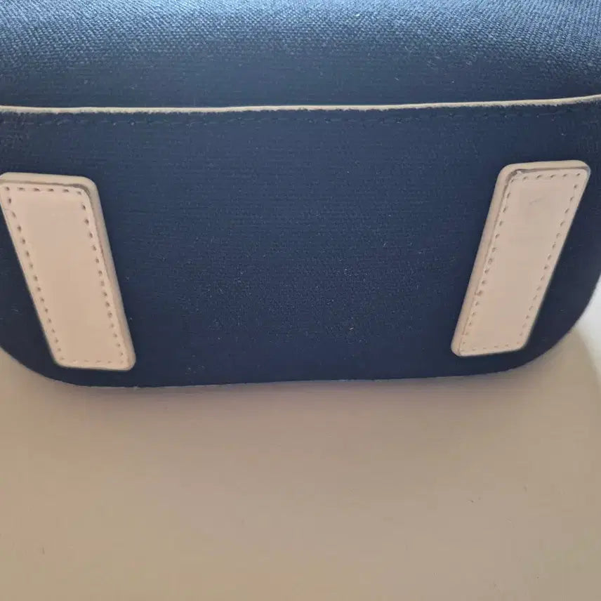 [BUNJANG] Kangol Bucket Cross Bag / (최종가)캉골 버킷백 / 크로스백