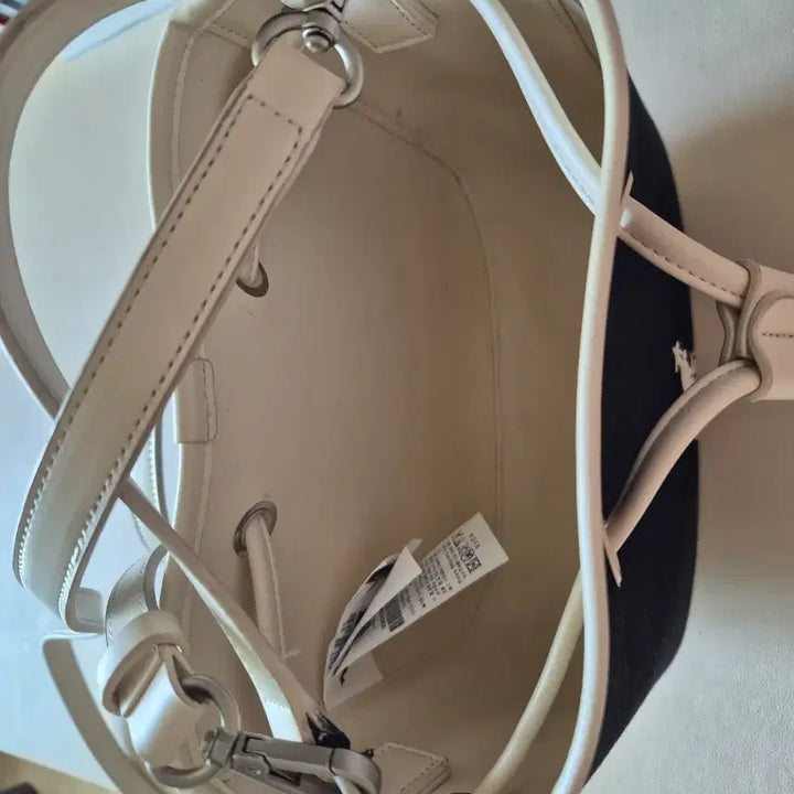 [BUNJANG] Kangol Bucket Cross Bag / (최종가)캉골 버킷백 / 크로스백