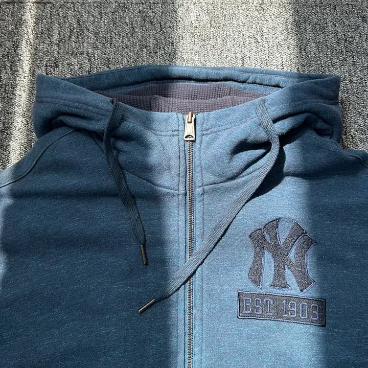 [BUNJANG] MLB New York Yankees Navy Big Logo Hooded Zip-up / MLB 뉴욕 양키스 네이비 빅로고 후드집업