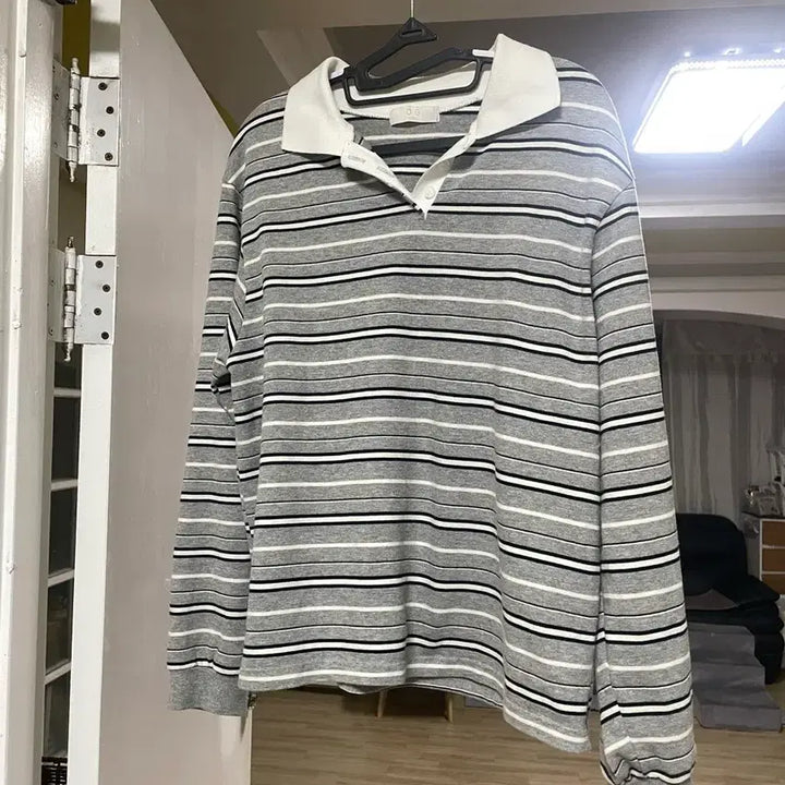 [SOLD OUT] 나이니 럭비 스트라이프 단가라 티셔츠