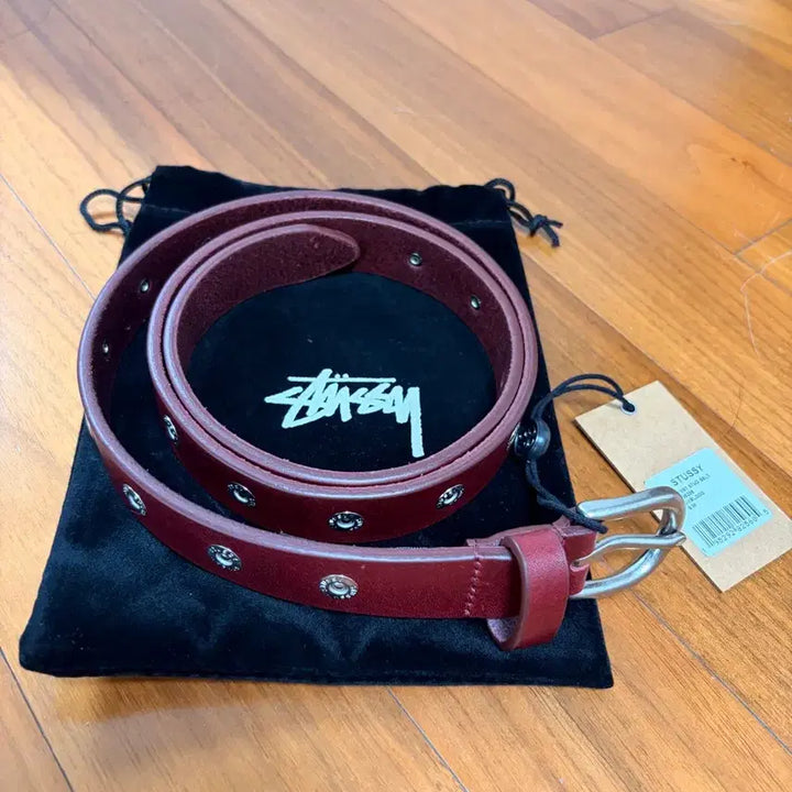 [BUNJANG] Stussy Rivet Studded Belt Oxblood M / 스투시 리벳 스터드 벨트 옥스블러드 M