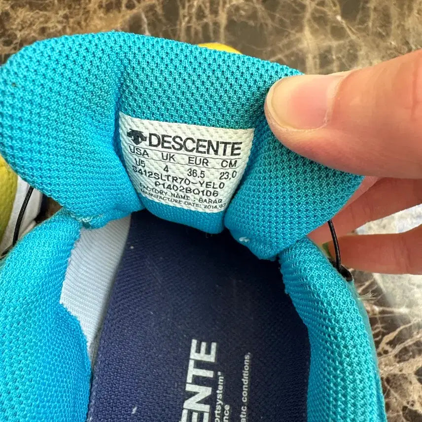 [BUNJANG] Descente System Hiking Shoes (Yellow/Blue) - Size 230 / 데상트 시스템 운동화 230 (옐로우/블루)