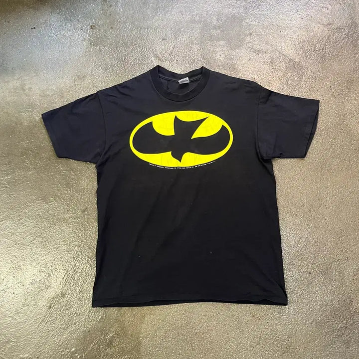 [BUNJANG] One Way Out Batman Parody T-shirt (XL) / 80s Batman 패러디 티셔츠 (105)
