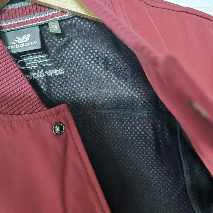 [BUNJANG] New Balance Burgundy Bomber Jacket (95M) / 뉴발란스 버건디 봄버 자켓95M