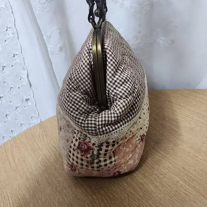 [SOLD OUT] 수제 퀼트 손가방