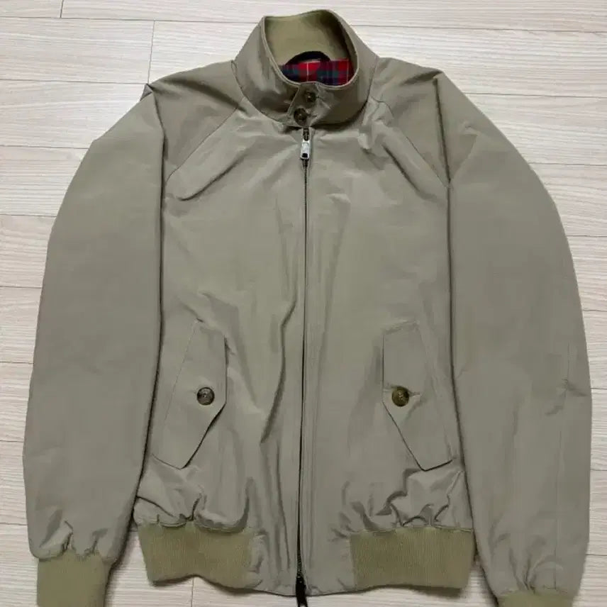 [SOLD OUT] 바라쿠타 g9 헤링턴 자켓 40 내추럴