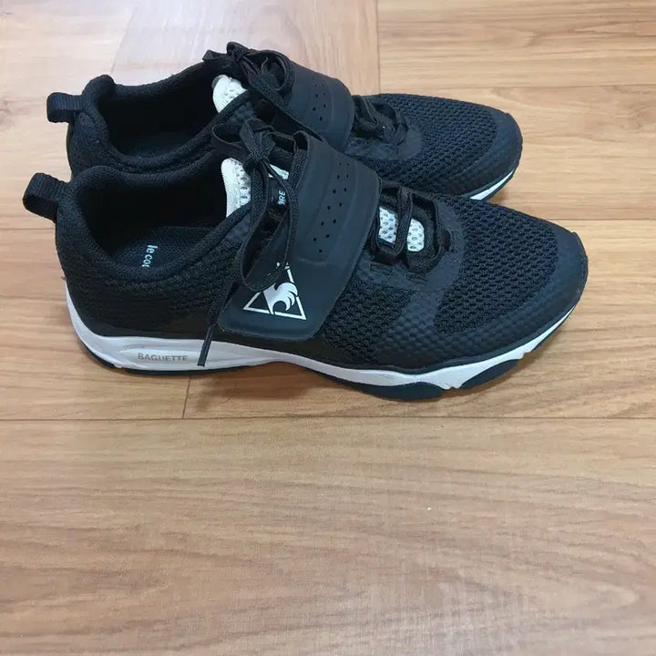 [BUNJANG] Le Coq Sportif Black Sneakers 230mm / 르꼬끄 스포르티브 운동화 블랙 230mm