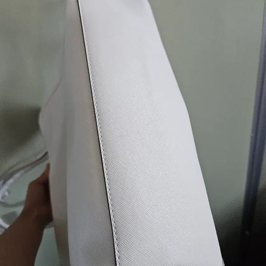 [BUNJANG] LAP White Shoulder Bag Tote Bag / LAP 화이트 숄더백 토트백 새상품