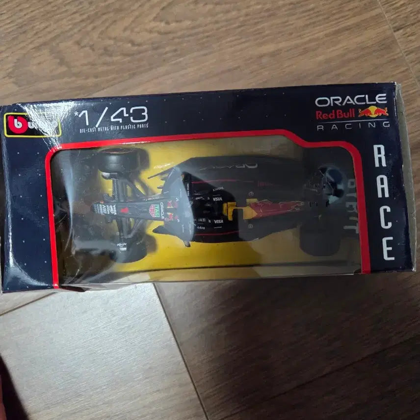 [SOLD OUT] 부라고 Red Bull F1 레이싱카 1/43 rb20 레드불