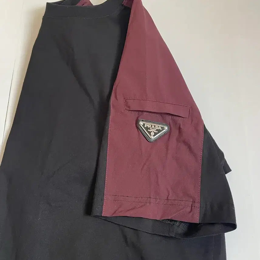 [SOLD OUT] PRADA 반팔 티셔츠