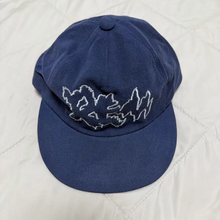 [BUNJANG] NCT Mark REM Hat / 마크 공식 굿즈 렘 모자