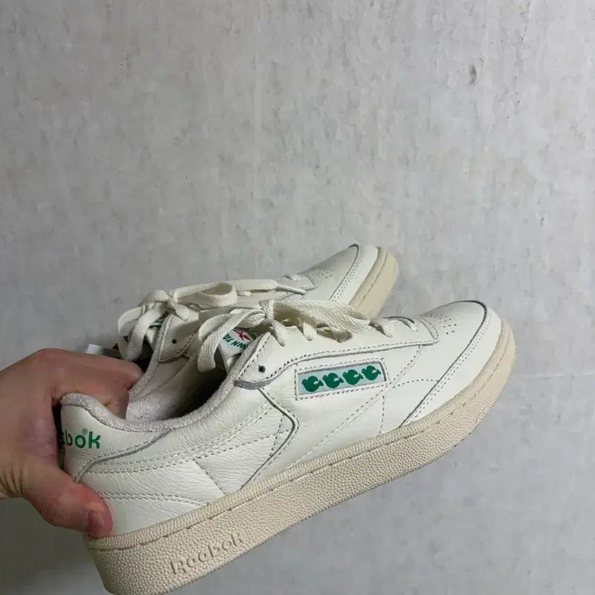 [BUNJANG] Collect Pieces Reebok 255 Sneakers / 컬렉트피시스 리복 255 새상품