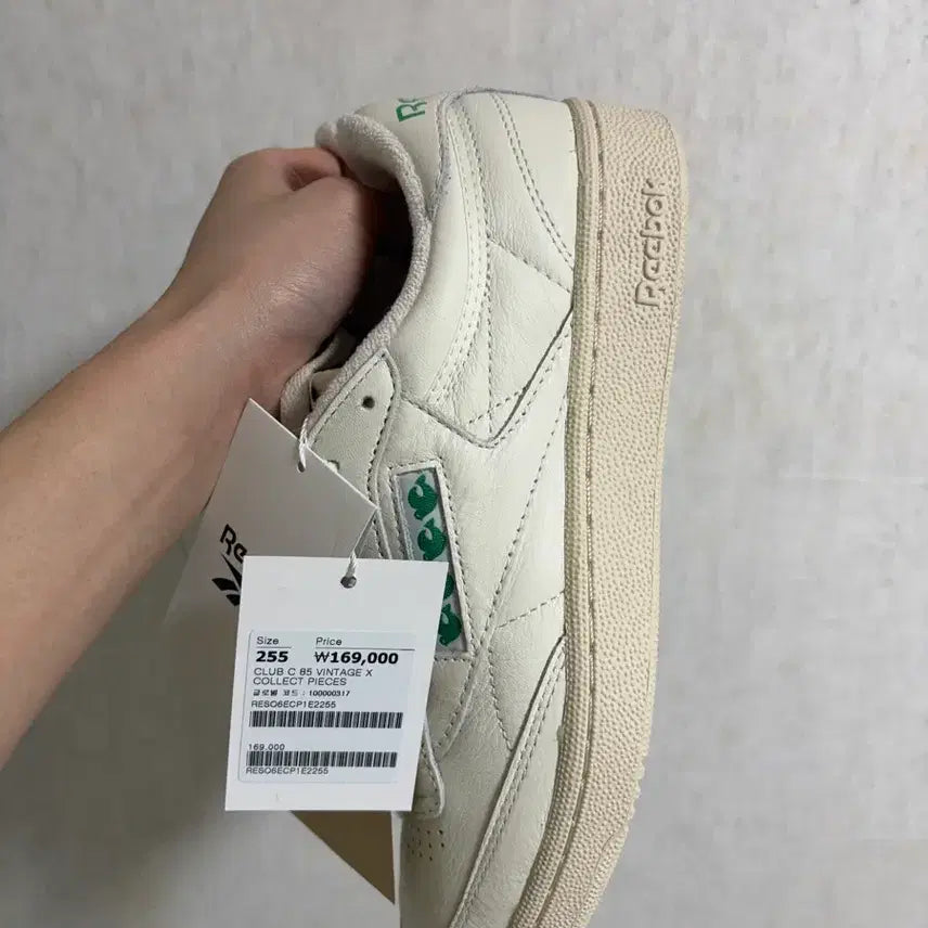 [BUNJANG] Collect Pieces Reebok 255 Sneakers / 컬렉트피시스 리복 255 새상품