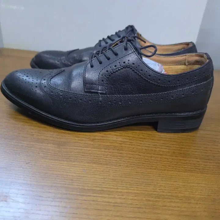 [SOLD OUT] 킨록앤더슨 남성 윙팁 구두 블랙